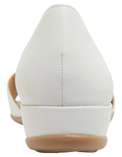 Wholesale π Wide Steps Caroline White Glove π©΄ Sandals π 11 Wholesale π Wide Steps Caroline White Glove π©΄ Sandals π -Sandals Thongs Online Shop unnamed file 1049