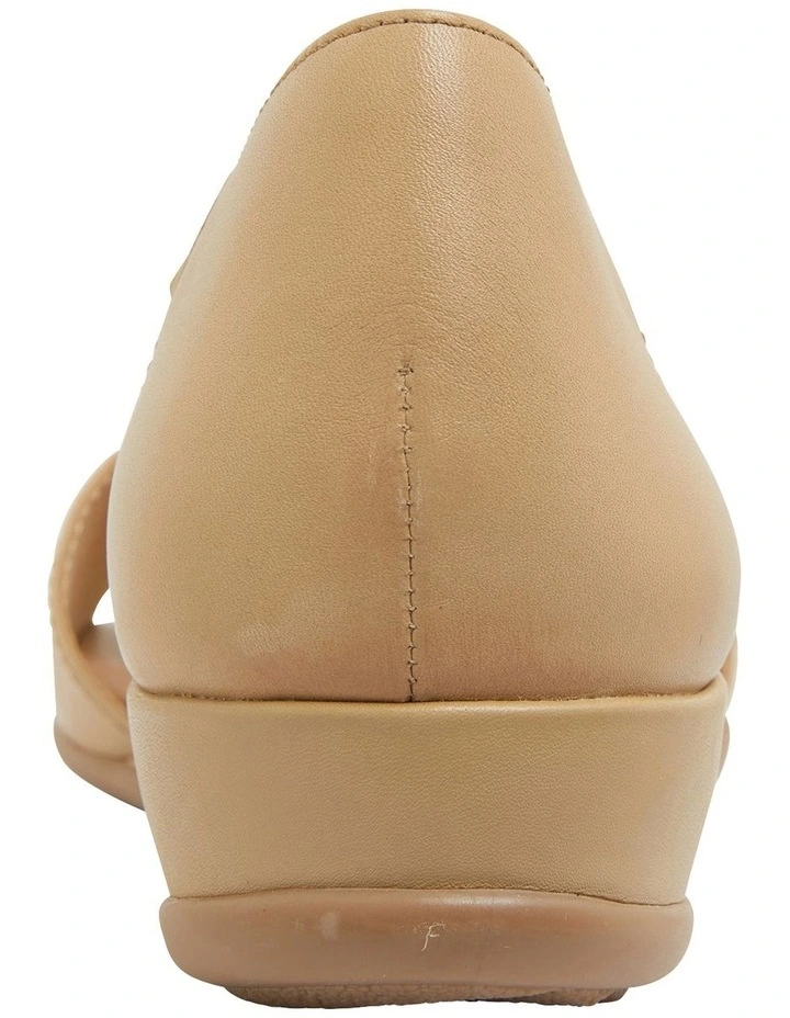Budget π Wide Steps Caroline Nude Glove π©΄ Sandals β 7 Budget π Wide Steps Caroline Nude Glove π©΄ Sandals β - Image 5