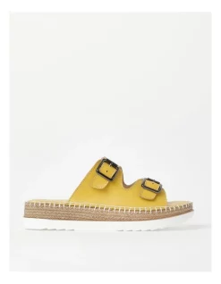 New 👍 Regatta Levi 🩴 Sandal In Yellow 🤩