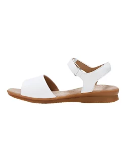 Deals ✨ Hush Puppies Nigella White 🩴 Sandal 🌟 -Sandals Thongs Online Shop unnamed file 2124