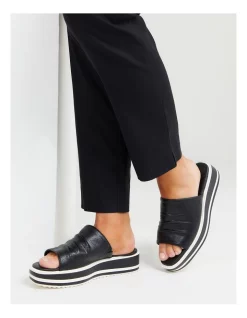 Outlet 🔔 Taking Shape Striped Wedge Slide In Black 😀 -Sandals Thongs Online Shop unnamed file 2371