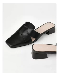 New ❤️ Basque Mateo Leather Flat 👟 Shoes In Black 😉 -Sandals Thongs Online Shop unnamed file 2879