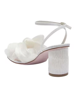 Flash Sale 🎁 Pink Inc Secret Ivory Fabric 🩴 Sandals 🥰 -Sandals Thongs Online Shop unnamed file 2908
