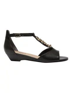 New π Easy Steps Vince Glove π©΄ Sandals In Black β¨