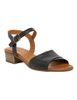 Deals ⌛ Easy Steps Maisy Black Glove 🩴 Sandals ✔️
