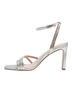 Budget 🥰 Pink Inc Lara 🩴 Sandals In Silver Metallic 😉 -Sandals Thongs Online Shop unnamed file 5080