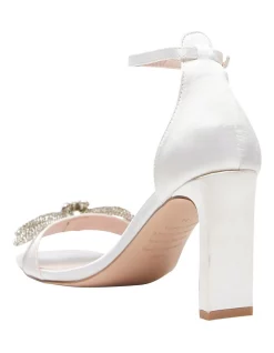 Best Pirce ❤️ Pink Inc Honey 🩴 Sandals In Ivory Satin 🔔 -Sandals Thongs Online Shop unnamed file 5282