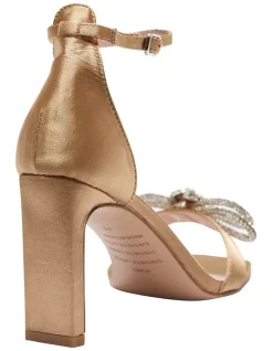 Promo 😍 Pink Inc Honey 🩴 Sandals In Gold Satin ✨ -Sandals Thongs Online Shop unnamed file 5287