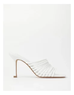 Coupon 🧨 Tokito Gravity 🩴 Sandal In White 💯