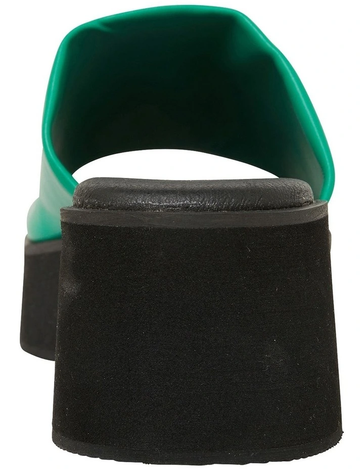 Flash Sale β¨ Ravella Fiasco Green Smooth π©΄ Sandals π€© 7 Flash Sale β¨ Ravella Fiasco Green Smooth π©΄ Sandals π€© - Image 5