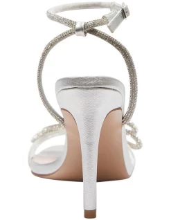Brand new 👏 Pink Inc Holly 🩴 Sandals In Metallic Silver 🧨 -Sandals Thongs Online Shop unnamed file 5947