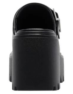 Flash Sale 🔥 Windsor Smith Luck Chunky Platform 👠 Heels In Black Leather 🧨 -Sandals Thongs Online Shop unnamed file 6263