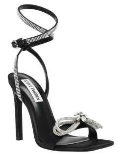 New ✨ Steve Madden Unleash Heel In Black ✨