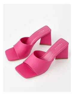 Brand new 😍 Tokito Prya 🩴 Sandal In Fuschia 👏 -Sandals Thongs Online Shop unnamed file 6385