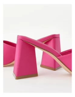 Brand new 😍 Tokito Prya 🩴 Sandal In Fuschia 👏 -Sandals Thongs Online Shop unnamed file 6386