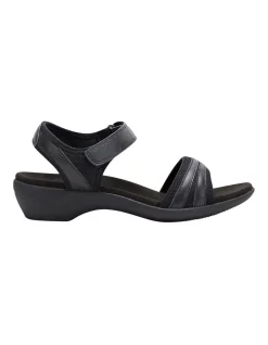 Discount 🎉 Hush Puppies Amazing Black 🩴 Sandal 🥰