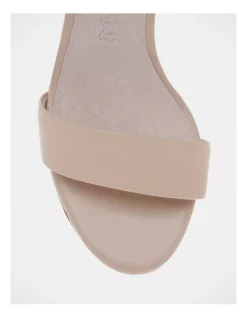 Deals ⌛ Basque Roma Leather Block Heel 🩴 Sandal In Beige 🎉 -Sandals Thongs Online Shop unnamed file 6685