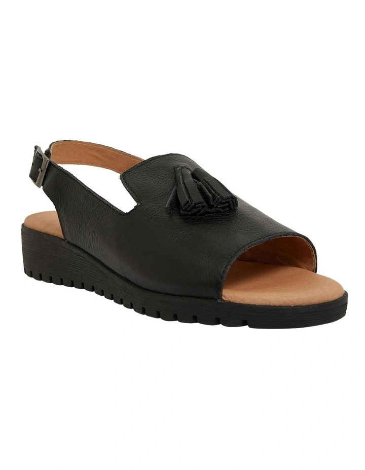 Discount 𧨠Easy Steps Gilmore Black Glove π©΄ Sandals π 4 Discount 𧨠Easy Steps Gilmore Black Glove π©΄ Sandals π - Image 2
