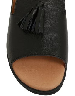 Discount 𧨠Easy Steps Gilmore Black Glove π©΄ Sandals π 15 Discount 𧨠Easy Steps Gilmore Black Glove π©΄ Sandals π -Sandals Thongs Online Shop unnamed file 6913