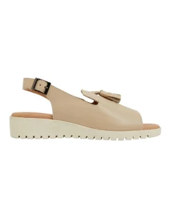 Budget 🤩 Easy Steps Gilmore Nude Glove 🩴 Sandals 🔥