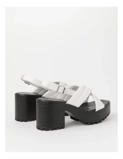 Coupon 🥰 Miss Shop Kary 🩴 Sandal In White 😍 -Sandals Thongs Online Shop unnamed file 7070