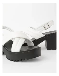 Coupon 🥰 Miss Shop Kary 🩴 Sandal In White 😍 -Sandals Thongs Online Shop unnamed file 7073